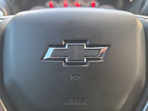 Used 2019 Chevrolet Silverado 1500 LT Trail Boss AWD/4WD image 32