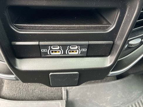 Used 2023 RAM 1500 Big Horn AWD/4WD image 14