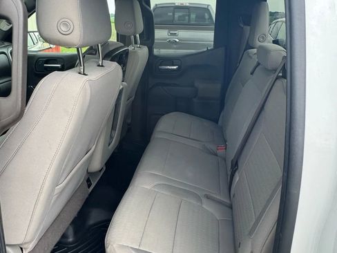 Used 2020 Chevrolet Silverado 1500 LT image 17