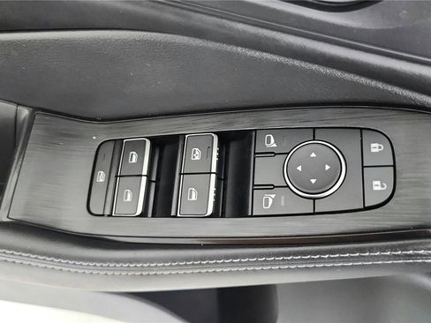Used 2023 Nissan Rogue SL w/ SL Premium Package FWD image 10