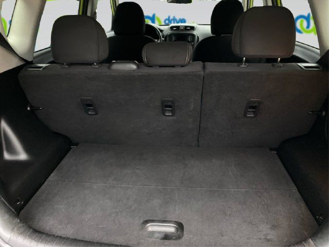 Used 2015 Kia Soul FWD image 13