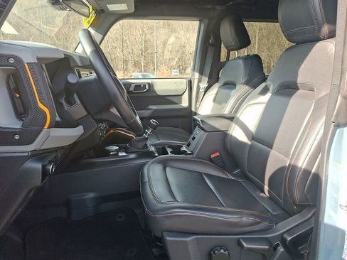 Used 2021 Ford Bronco Badlands image 13