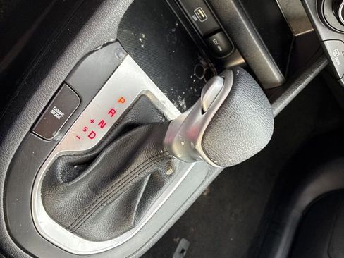 Used 2023 Kia Forte LXS FWD image 17