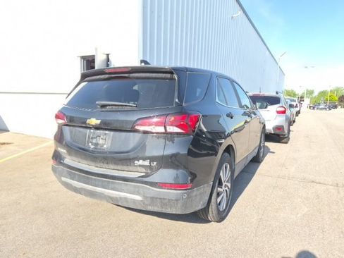 Used 2024 Chevrolet Equinox LT w/ LPO, Floor Liner Package FWD image 5