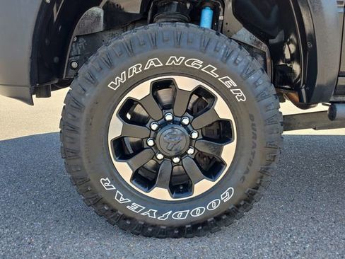 Used 2018 RAM 2500 Power Wagon AWD/4WD image 9