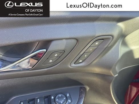 Used 2020 GMC Acadia Denali w/ Trailering Package image 12