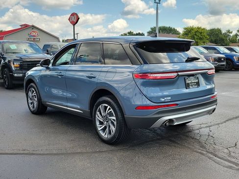 Used 2025 Lincoln Corsair AWD w/ Rear Removable Package Tray image 6