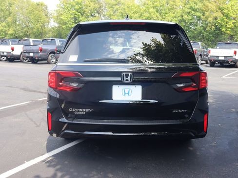 New 2026 Honda Odyssey Sport-L image 4