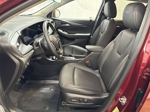 Certified 2024 Buick Encore GX Sport Touring w/ Comfort Package image 10