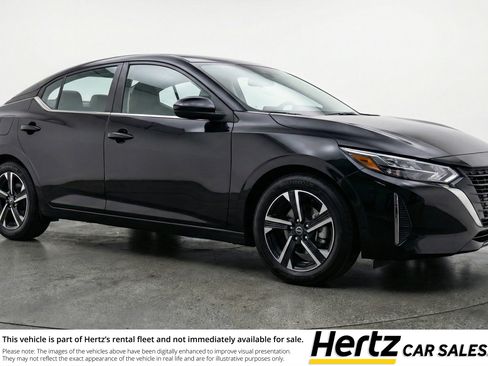 Used 2025 Nissan Sentra SV image 1