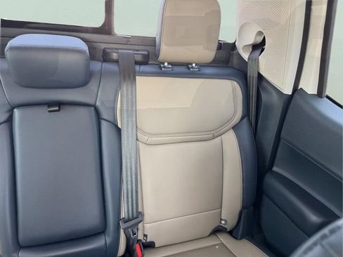 Used 2026 Ford Maverick Lariat AWD/4WD image 18