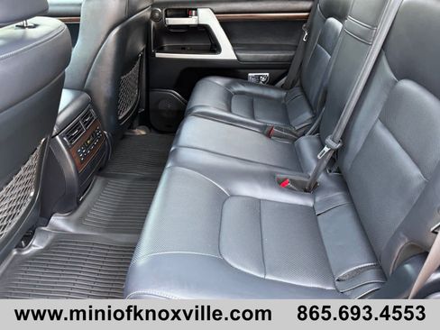 Used 2018 Toyota Land Cruiser AWD/4WD image 16