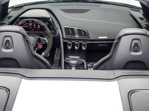Used 2018 Audi R8 V10 AWD/4WD image 5