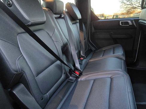 New 2025 Ford Bronco Badlands w/ Sasquatch Package image 19