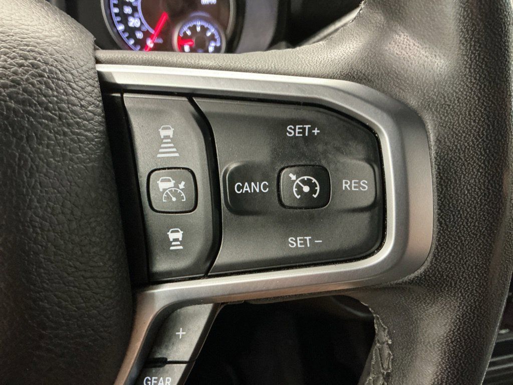 Used 2025 RAM 2500 Big Horn AWD/4WD image 26