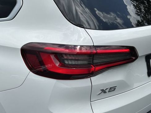 Used 2021 BMW X5 xDrive45e w/ Premium Package AWD/4WD image 37