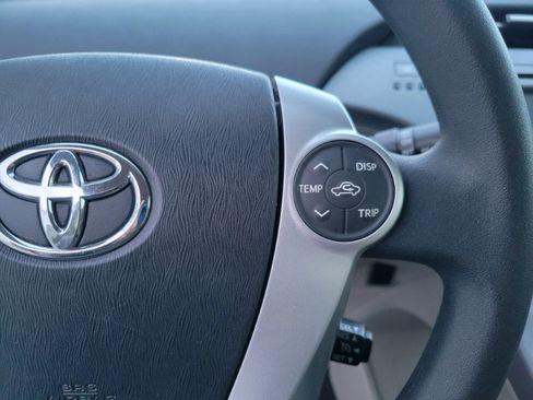 Used 2014 Toyota Prius Two image 25