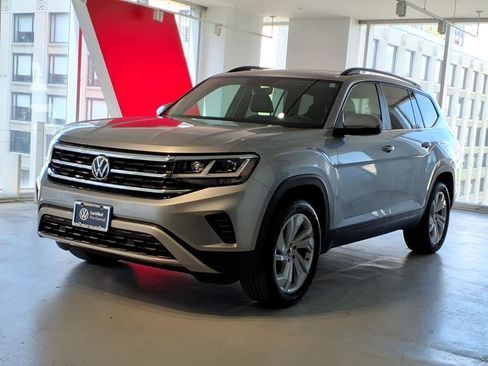 Used 2023 Volkswagen Atlas SE w/ Panoramic Sunroof Package AWD/4WD image 1