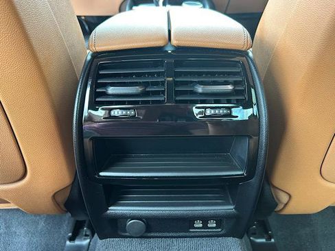 Certified 2022 BMW 530i xDrive 530i xDrive Sedan w/ Convenience Package image 30