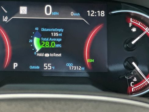 Used 2024 Toyota RAV4 XLE Premium image 29