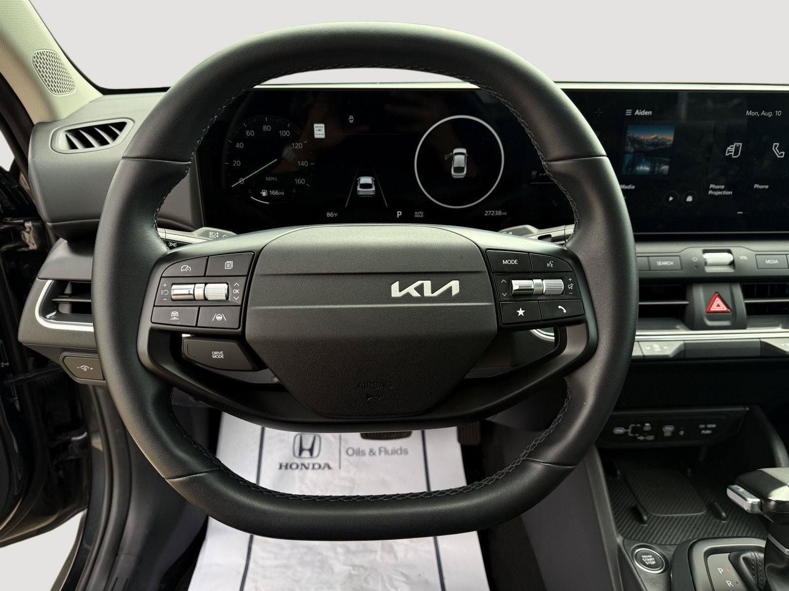 Used 2025 Kia K4 EX FWD image 18