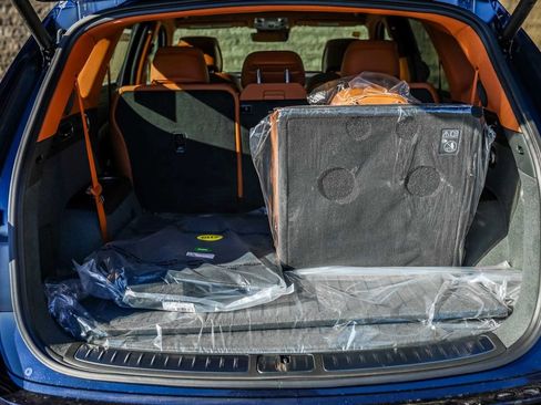 New 2026 Genesis GV80 2.5T Prestige image 9