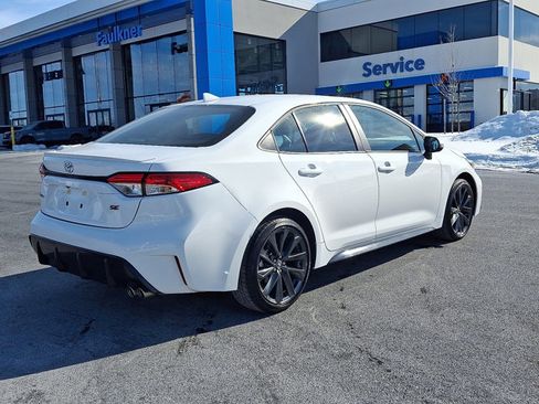 Used 2025 Toyota Corolla SE image 6