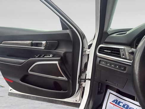 Used 2021 Kia Telluride SX w/ SX Prestige Package AWD/4WD image 26