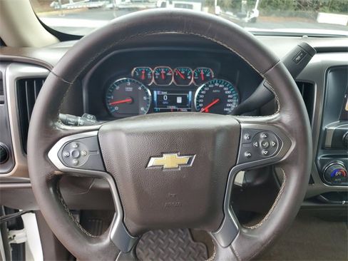 Used 2018 Chevrolet Silverado 1500 LT w/ All Star Edition image 28