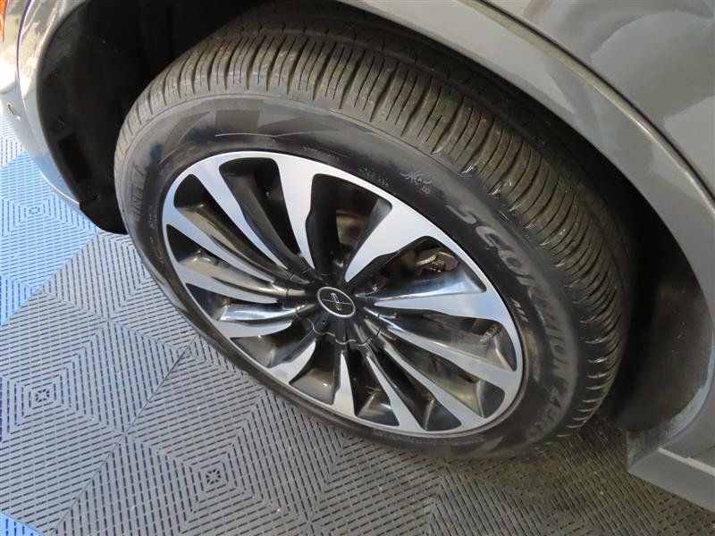 Used 2023 Lincoln Aviator Black Label Grand Touring w/ Class IV Trailer Tow Package AWD/4WD image 8