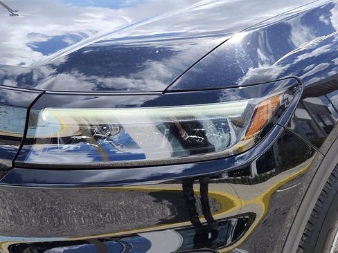 Used 2024 Honda Prologue EX image 7