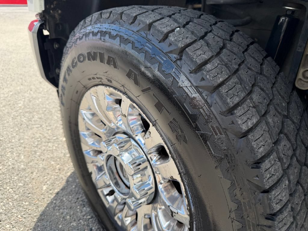 Used 2020 Ford F250 XLT w/ XLT Premium Package AWD/4WD image 12
