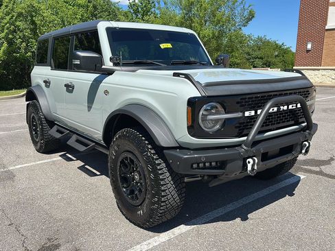 Certified 2024 Ford Bronco Wildtrak AWD/4WD image 7
