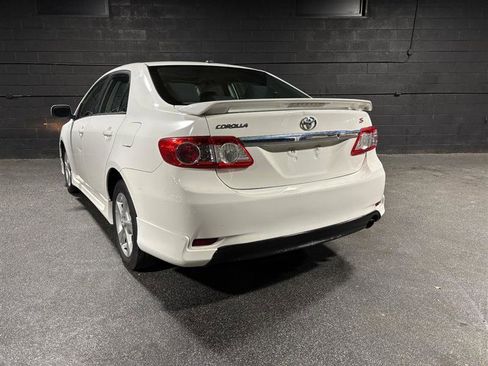 Used 2012 Toyota Corolla S image 3
