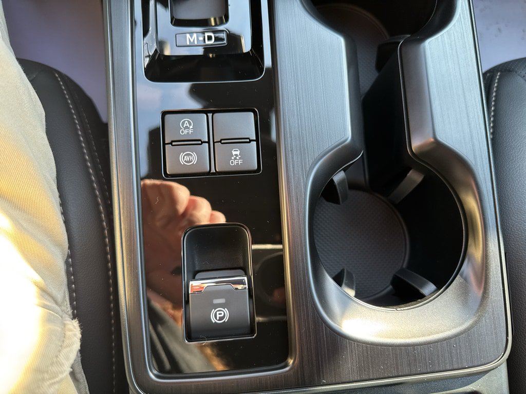 New 2026 Subaru Outback Limited AWD/4WD image 28