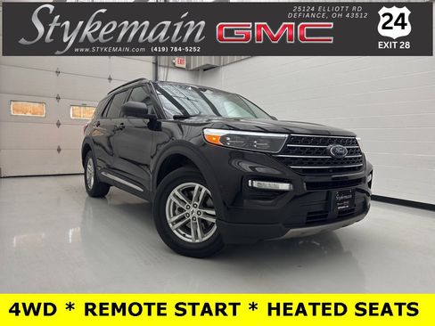 Used 2022 Ford Explorer XLT image 1
