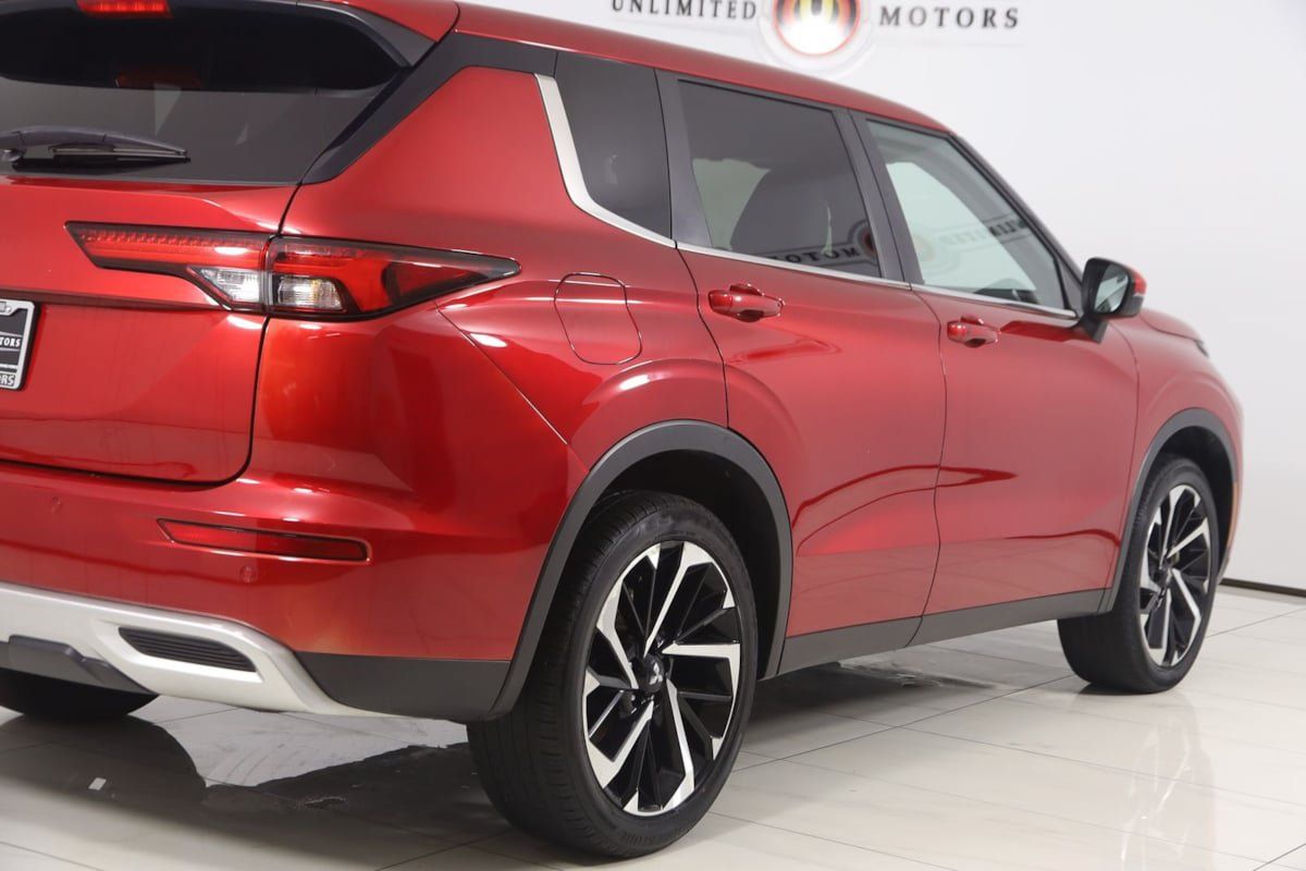 Used 2024 Mitsubishi Outlander Ralliart AWD/4WD image 43