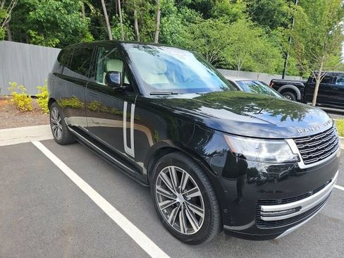 Used 2024 Land Rover Range Rover Long Wheelbase Autobiography AWD/4WD image 3