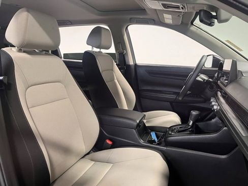 Used 2024 Honda CR-V EX image 10