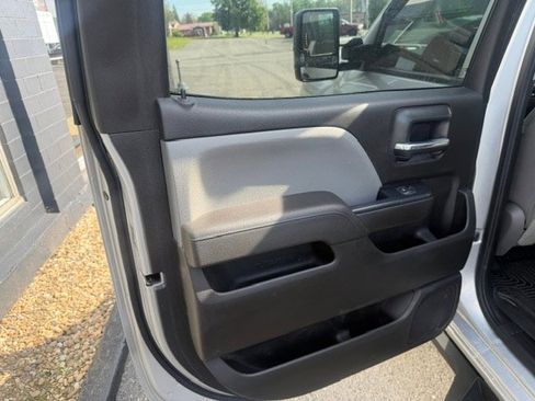 Used 2016 Chevrolet Silverado 2500 W/T w/ WT Convenience Package AWD/4WD image 10