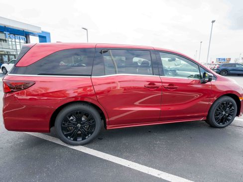 New 2026 Honda Odyssey Sport-L image 6