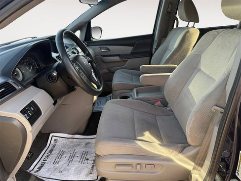 Used 2014 Honda Odyssey EX image 8