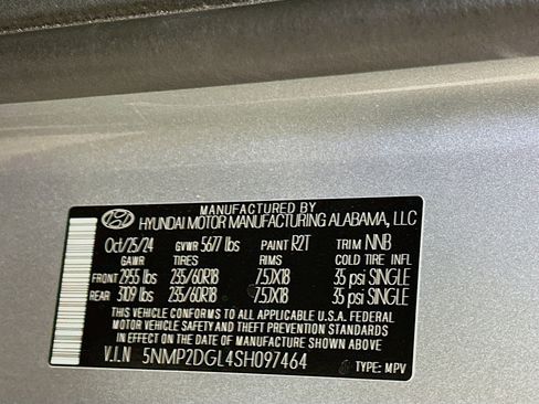 Used 2025 Hyundai Santa Fe SEL image 12