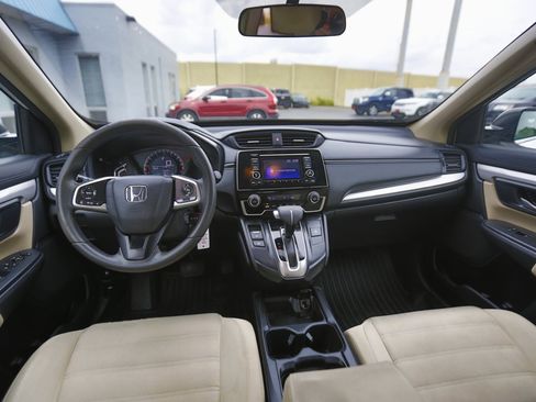 Used 2019 Honda CR-V LX image 11