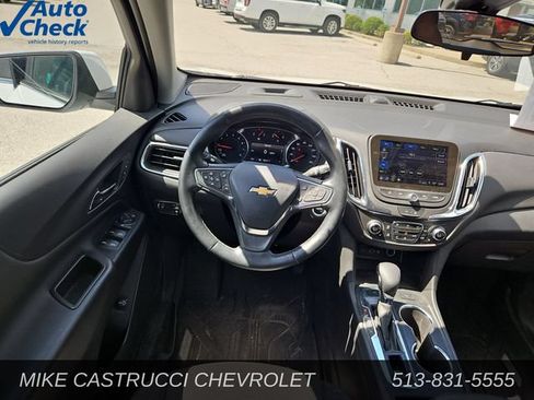 Used 2024 Chevrolet Equinox LT AWD/4WD image 11