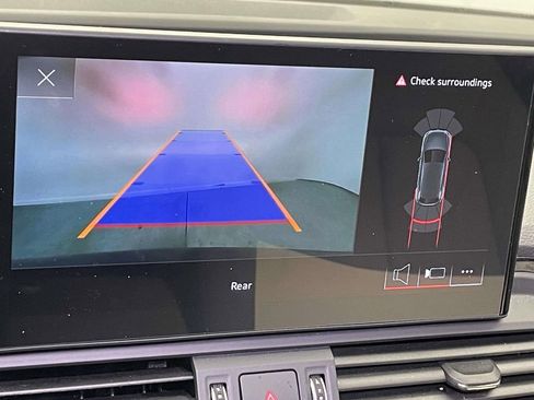 Certified 2023 Audi Q5 2.0T Premium w/ Convenience Package image 31