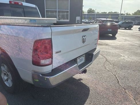 Used 2018 RAM 1500 Classic SLT AWD/4WD image 6