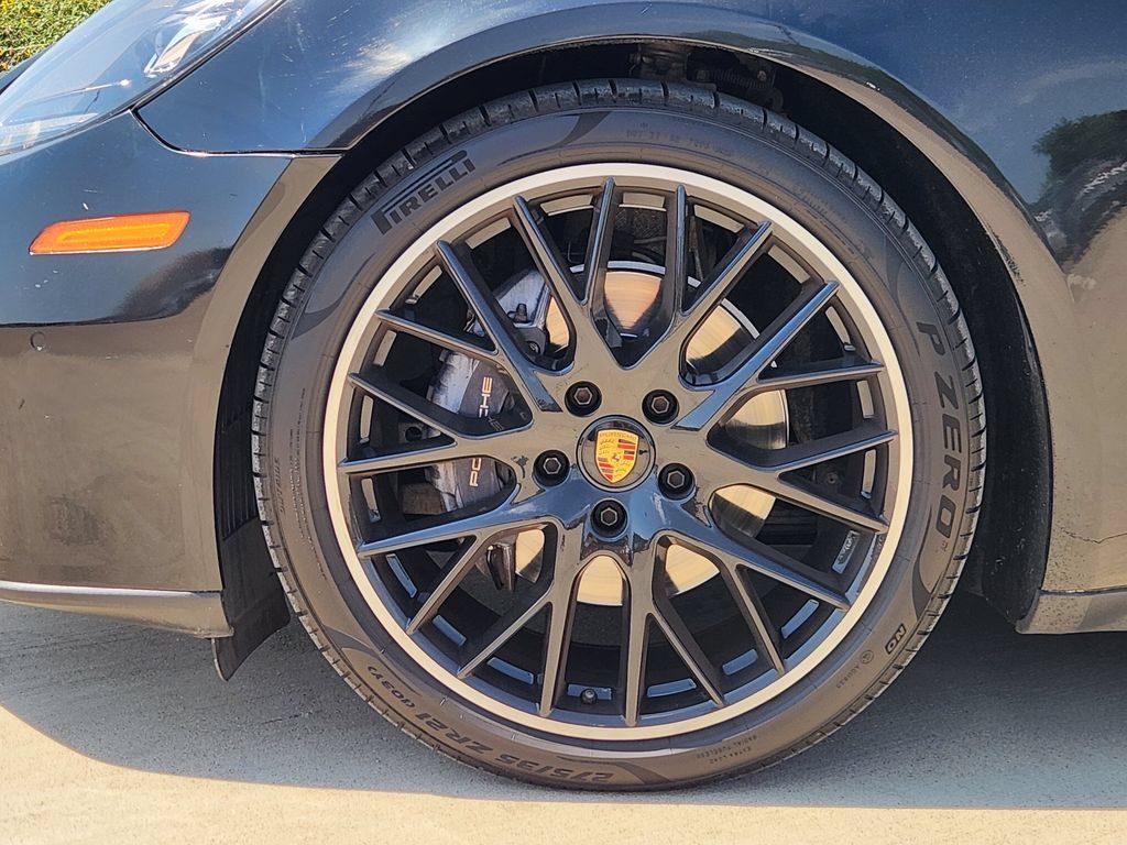 Used 2023 Porsche Panamera 4 AWD/4WD image 11