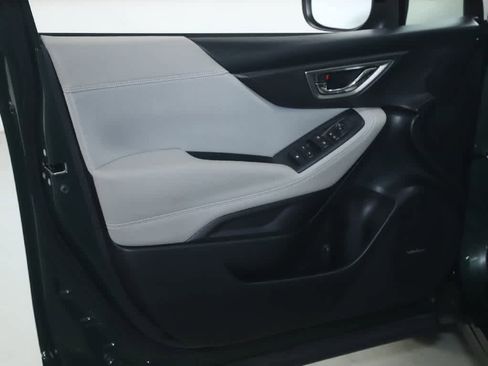 Used 2023 Subaru Forester Premium image 16