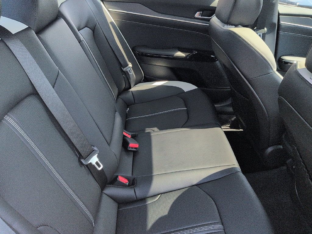New 2026 Kia K5 GT-Line w/ GT-Line Premium Package FWD image 8